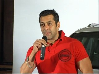 Aishwarya Rai Bachchan Laughs At Salman Khan's Dabangg Jokes - Bollywood Time