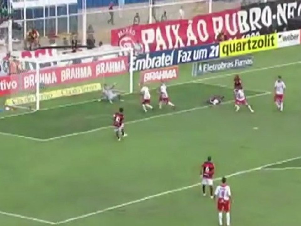Le poisson d'avril de Ronaldinho !