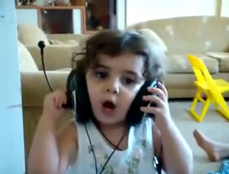 sen kalem ol bende kagit cok güzel sirin bir ses