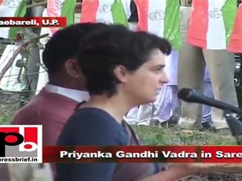Priyanka Gandhi Vadra in Sareni (Raebareli) Development should be the main agenda