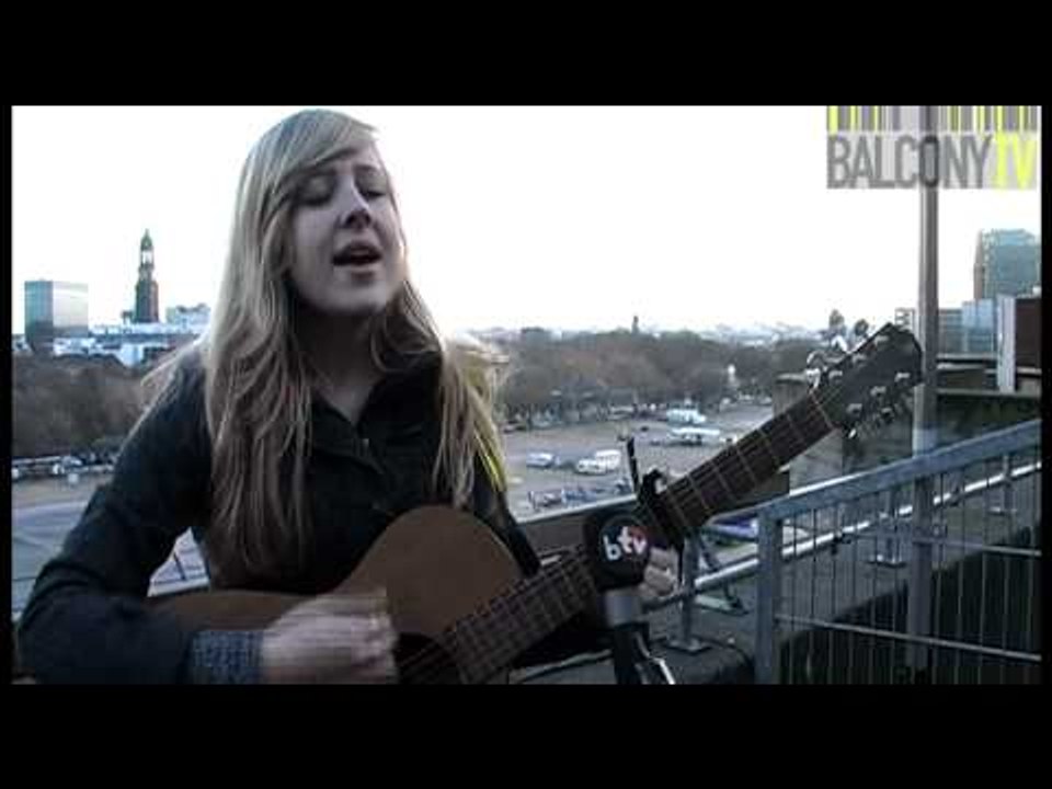 LENA STEINBRINK (BalconyTV)