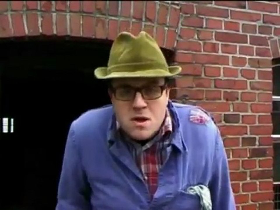 Weihnachtseinkäufe - Comedy mit Bauer Schulte-Brömmelkamp!