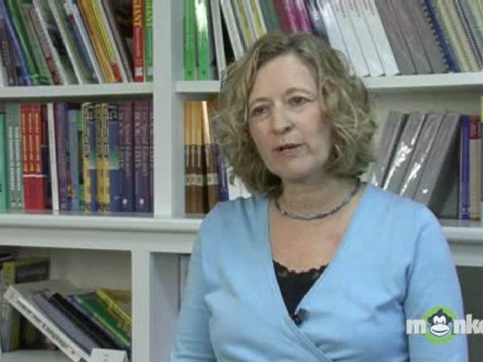 What are some examples of language difficulties with autism?