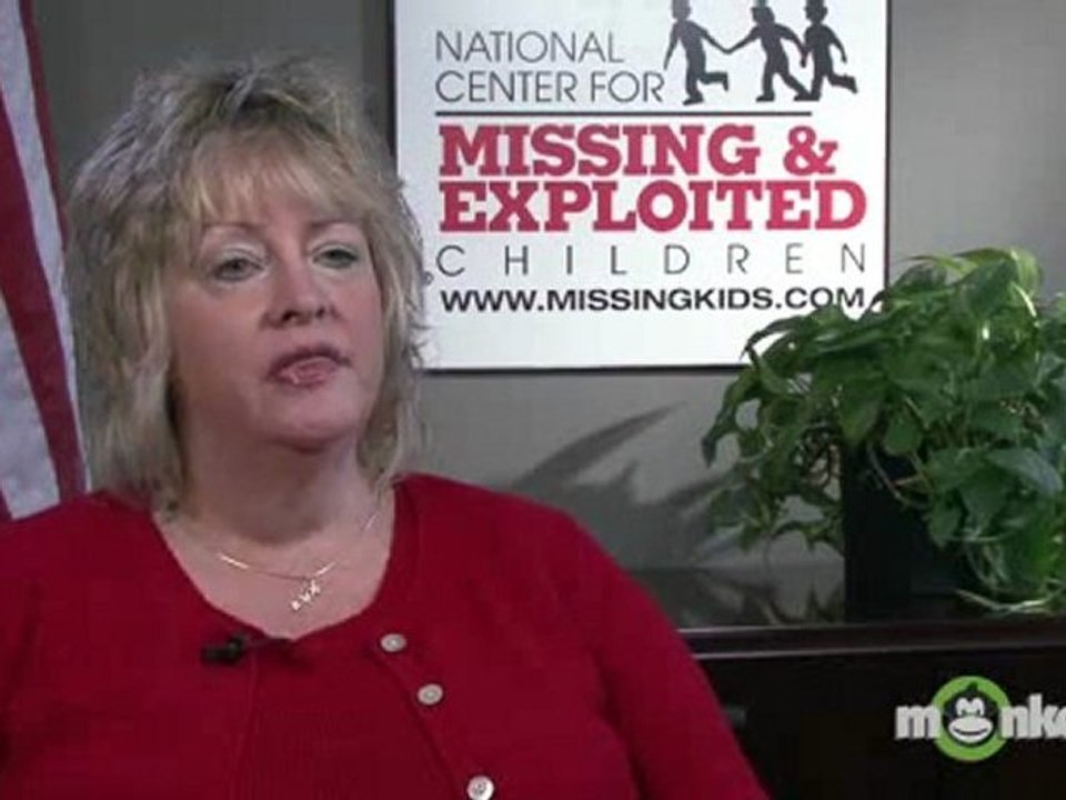 Should older children be dropped off at the mall alone?