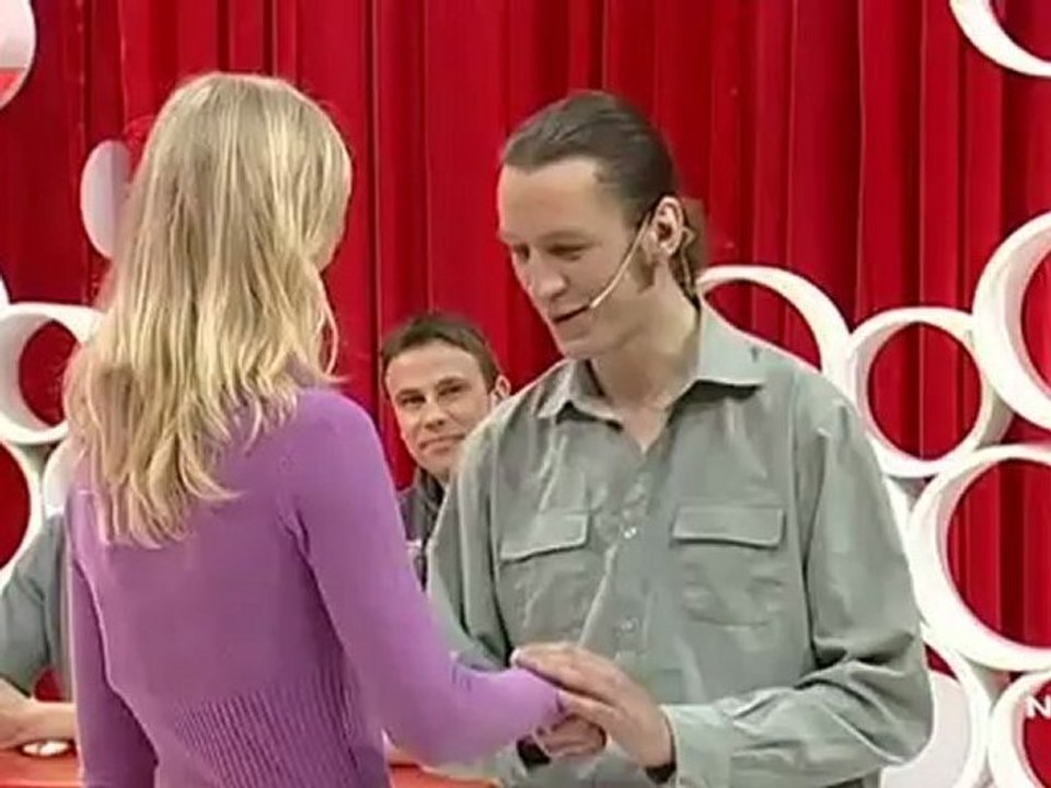 Buk.mano.meile.2012.03.23.DSR.XViD-CNN