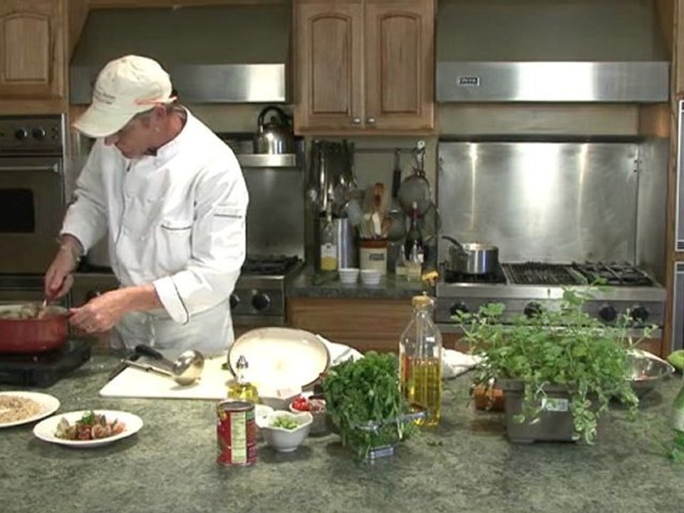 Cook Clams with Spicy Tomato Garlic Sauce - Appetizer and Entree