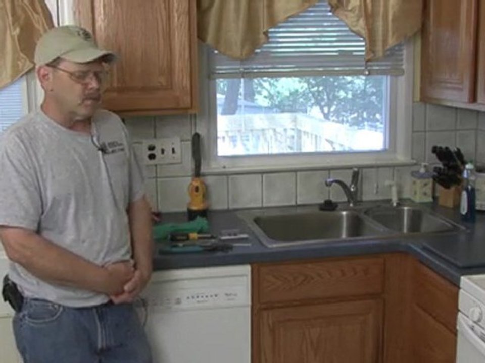 Plumbing Basics - Fixing a Leaky Faucet