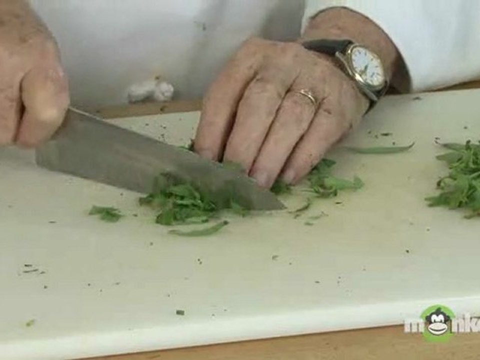 How To Chop Tarragon