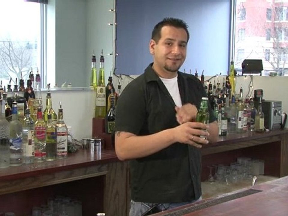 Open a Beer Bottle With Your Teeth - video Dailymotion