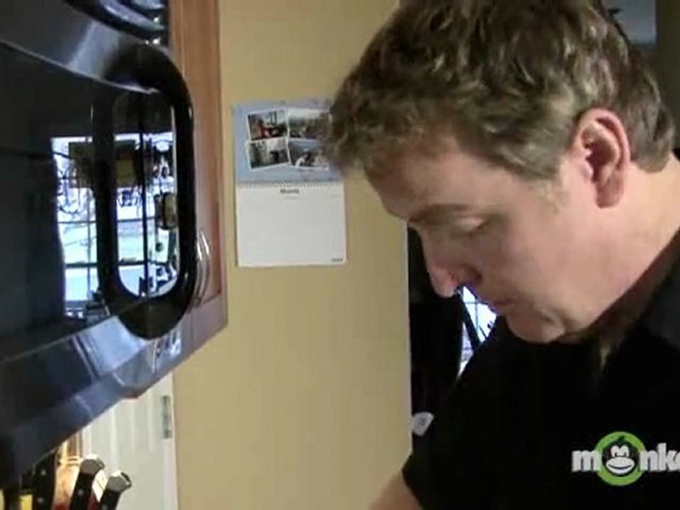 Preparing Shrimp and Scallops for the Ceviche