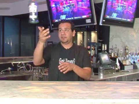 Flair Bartending - Easy Pouring