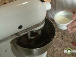 Halloween Recipes - Making Spooky Cupcakes