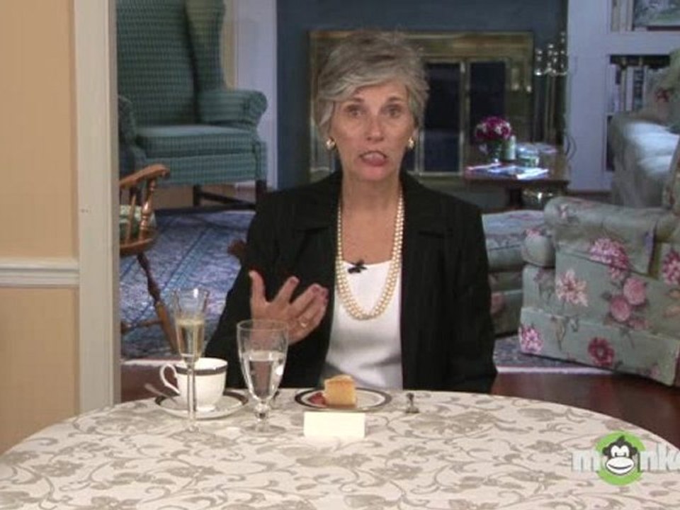Basic Dining Etiquette - Tips for the Toast