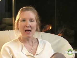 What is a more important ability, to read or speak good body language?