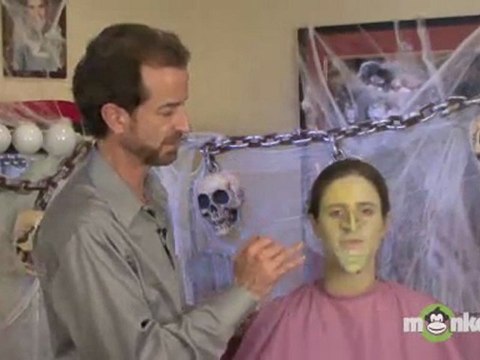 Witch Halloween Makeup - Highlights & Shadows