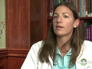 What can I do to prevent cataracts?