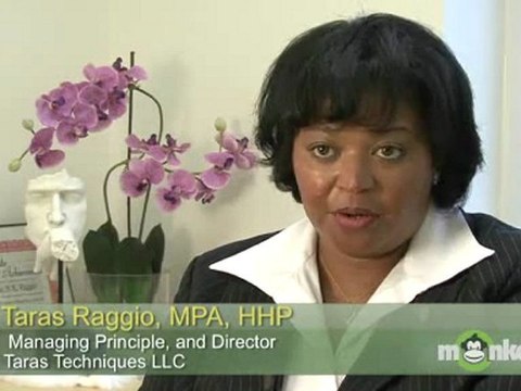 What is the appropriate amount of calories an underweight person should consume to gain weight?