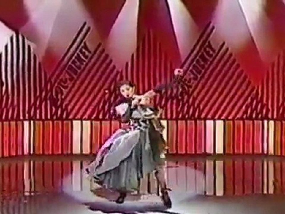 中森明菜 TANGO NOIR 　傑作編だけれど問題ありで総集編 Good Sound　