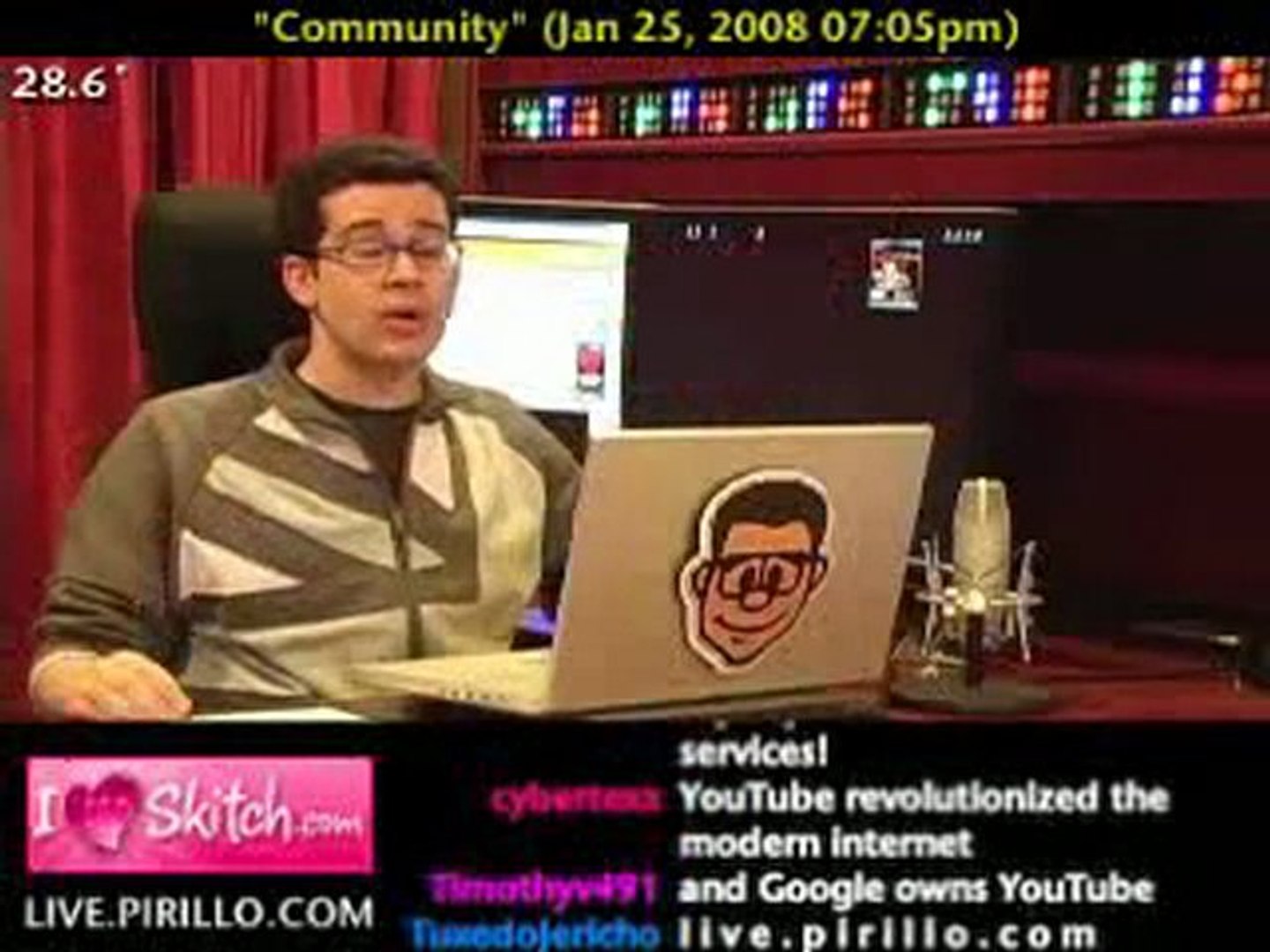 ⁣How to Build an Internet Community