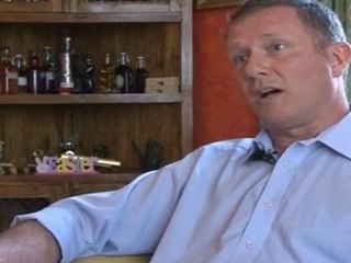 Man Buys Andy Warhol Sketch For $5