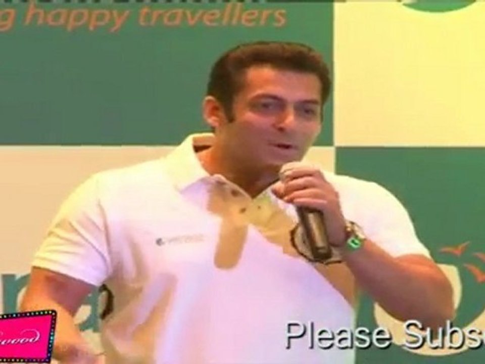 Salman In Totally Laughing Mood @Press Conference Endorse With Yatra.com