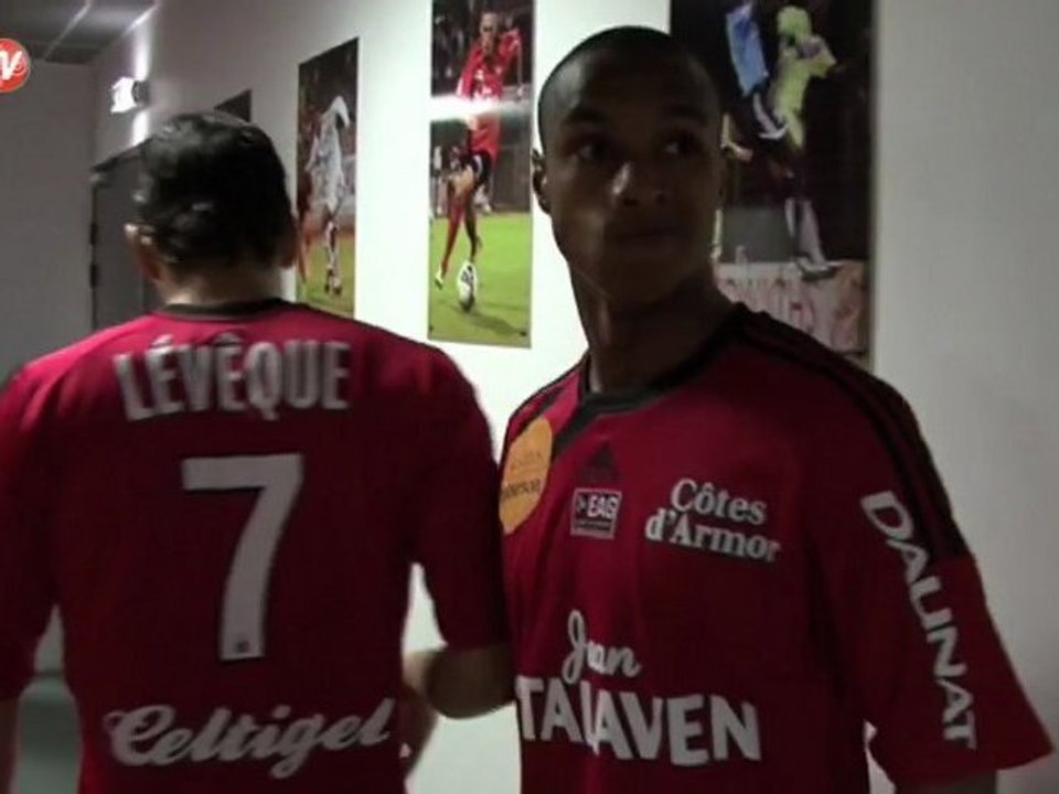 Inside EAG-Arles-Avignon  1-1  30 mars 2012