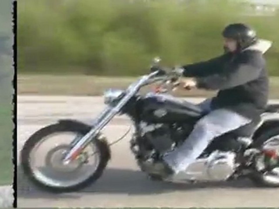 09 Harley Rocker C