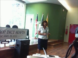 Dra. Gillian Henshaw