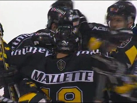 Résumé Rouen - Grenoble (Finale Ligue Magnus 2012, Match 5) / 03-04-2012