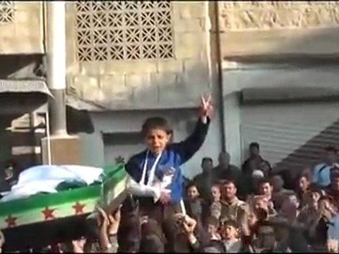 فري برس ادلب معرة النعمان تشييع الشهيد خالد أحمد درويش3 4 2012