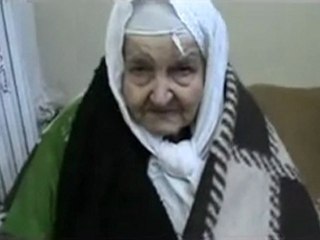 فري برس   لمحة عن معاناة العجائز والمرضى داخل الملاجئ في حمص