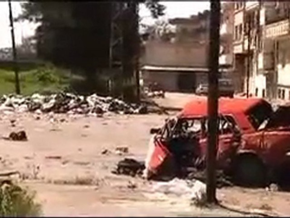 فري برس   حمص القصور الدمار الذي خلفته الدبابة 3 4 2012