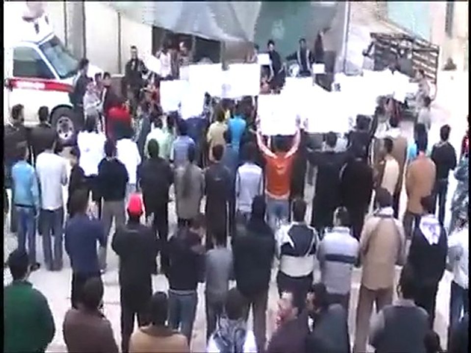 فري برس   ادلب حزانو مظاهرة بعد العصر 29 3 2012 ج2