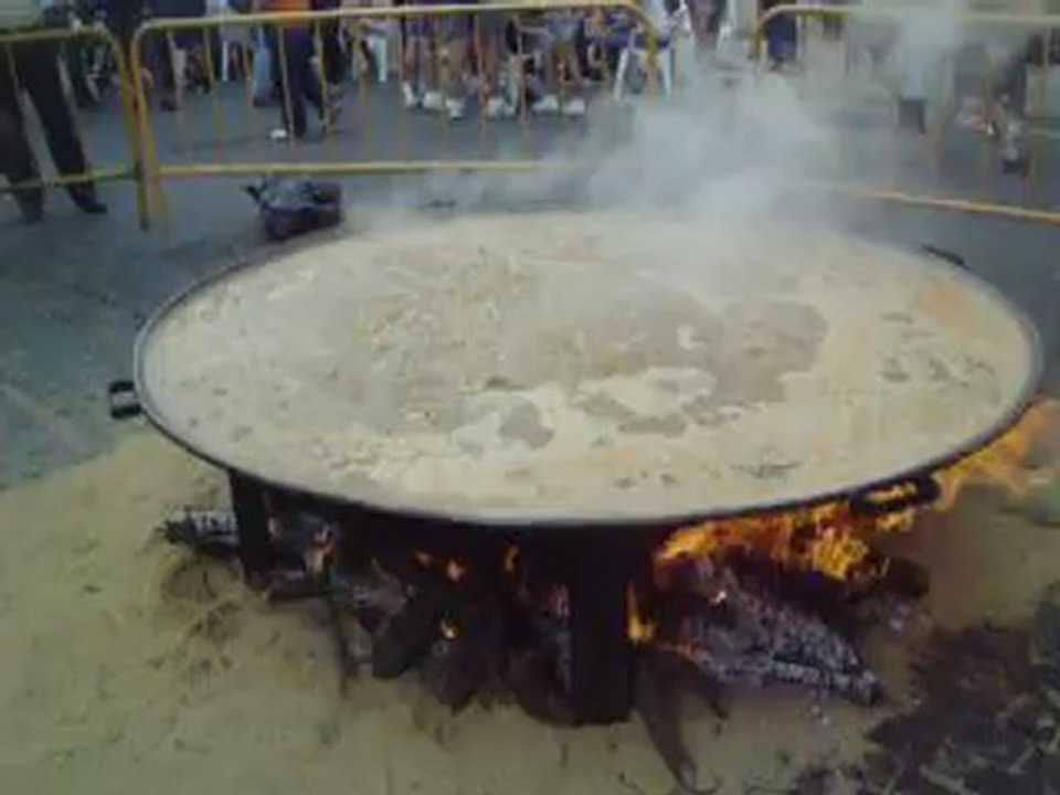 PAELLAS GIGANTES LA BAMBINA