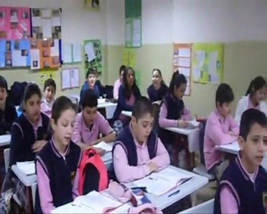 KIRGIZ ÖZYAMAN İLE 6-D SINIFI