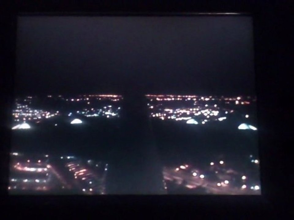 Décolage de nuit de l'A380  (vol Johannesburg  Paris 13 mars 2012)