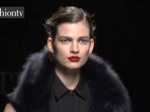 Sportmax Fall 2012 Show at Milan Fashion Week | FashionTV