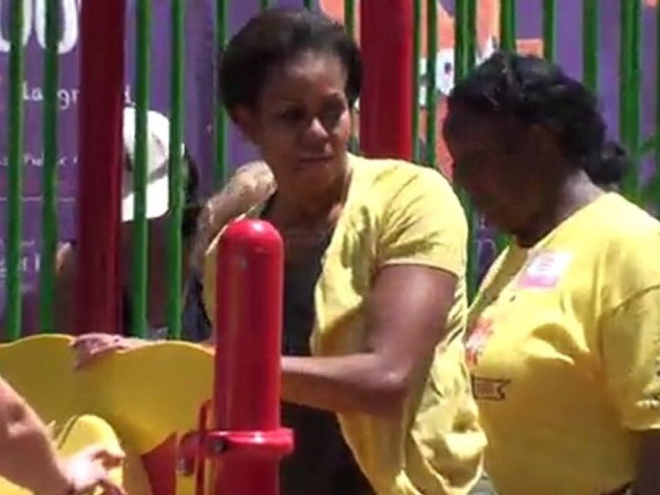 One Direction Turns Down Visit to White House by First Lady