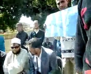 أزهر أسيوط يواصلون الإضراب للمطالبة باستقلال فرع الجامعة 27 2 2012