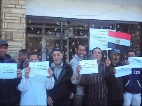 إضراب العاملين بالمحليات بالاسماعيلية للمطالبة بمساواتهم بالعاملين بالمالية