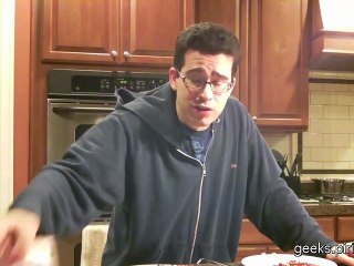 How to Make Pizza (and Leave Unsolicited Commentary on Chris Pirillo's Personal Life)
