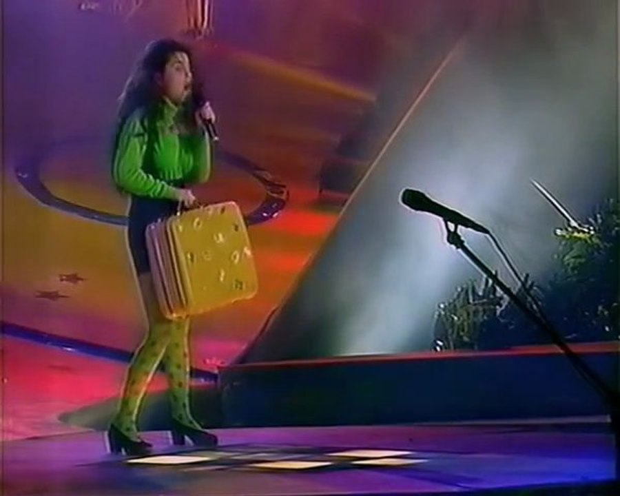 Natasha Korolewa - (Наташа Королёва) -  Жёлтый чемоданчик