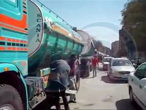 تظاهر اليوم أكثر من 60 سائق من أصحاب سيارات نقل المواد البترولية بأسيوط أمام ديوان عام المحافظة