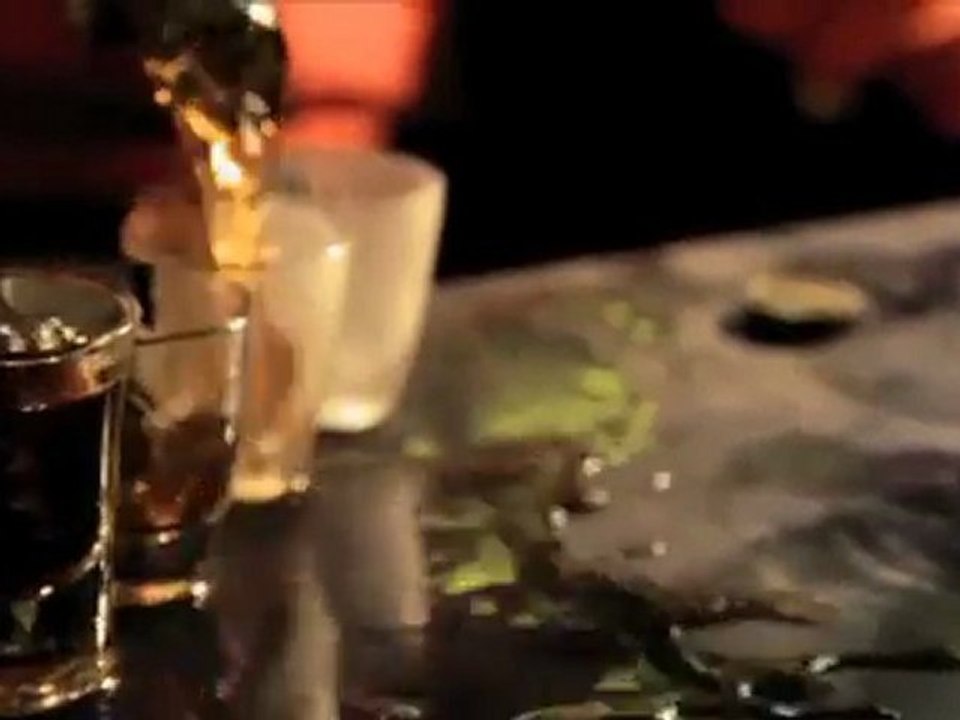 Spots "binge drinking" - L'ALCOOL TUE de Tom Vella - Grand prix du jury