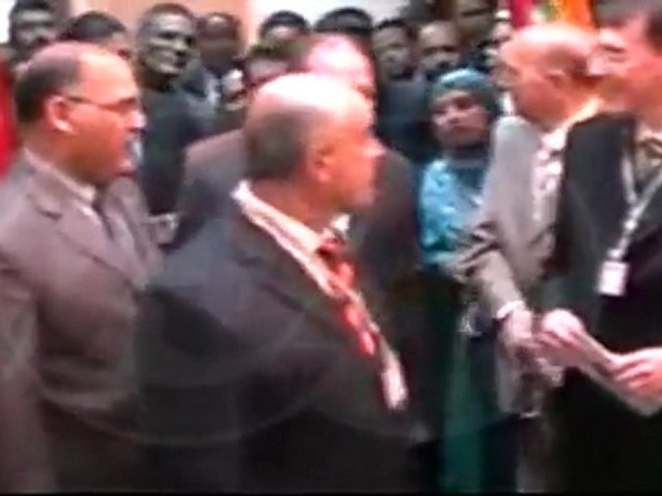 رئيس جامعة سوهاج والسفير الألماني ومحافظ سوهاج يفتتحون مركز تعليم اللغة الألمانية بالجامعة