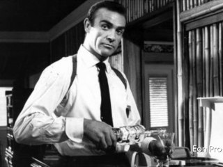 James Bond to Trade Martinis for Heinekens in Upcoming Film