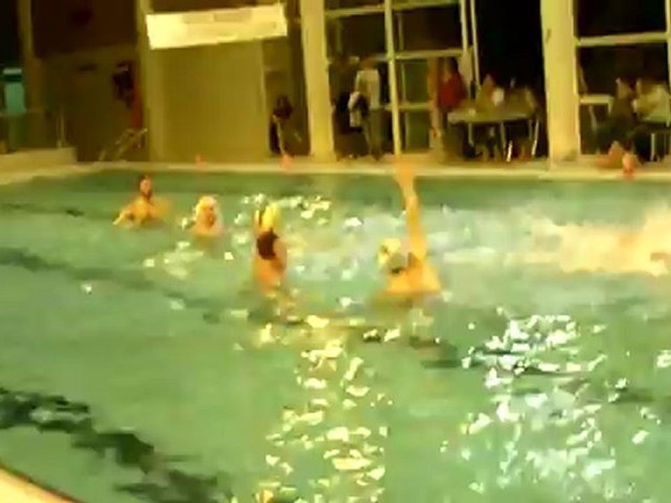 Match Water Polo AWPCvsENL 2012 04 06 4eme quart temps 1-3