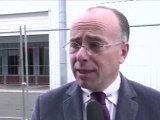 Bernard Cazeneuve avant le meeting de Rennes