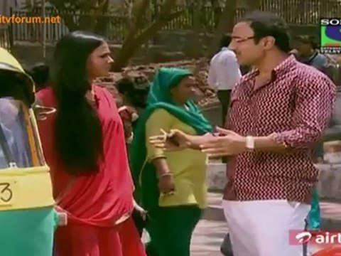 Parvarish Kuch Khatti Kuch Meethi - 4th April 2012 - pt1