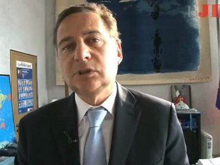 Besson : "Les réseaux sociaux contribuent à faire l'élection"